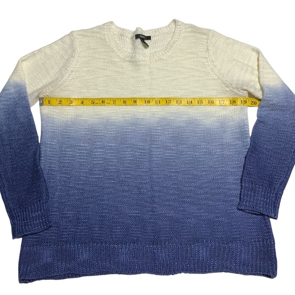 Forever 21 Ombre Knitted Crewneck Sweater Size M Like New - Picture 7 of 7
